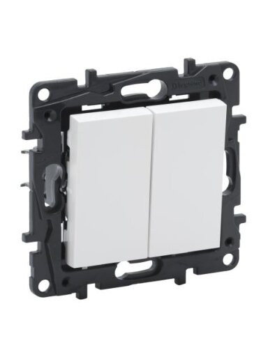 2 kl. mygtukas Niloe Step Legrand 863112