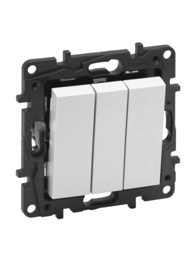 3 kl. mygtukas Niloe Step Legrand 863103