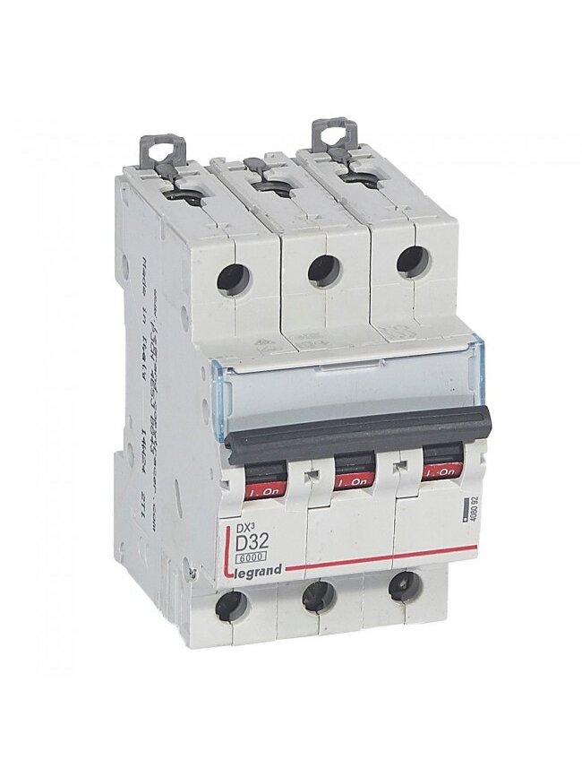 Automatinis jungiklis DX3 Legrand 408092 (32A, 3P, 230V, 6kA) Automatinis jungiklis DX3 Legrand 408092 (32A, 3P, 230V, 6kA)