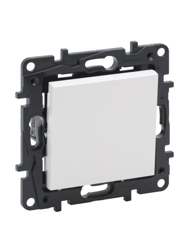 Baltas jungiklis Niloe Step Legrand 863101