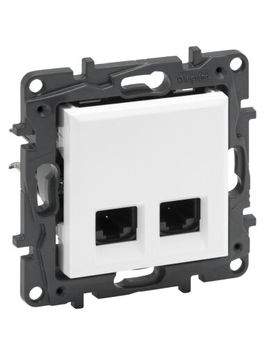 Kompiuterinis lizdas Niloe Step Legrand 863164