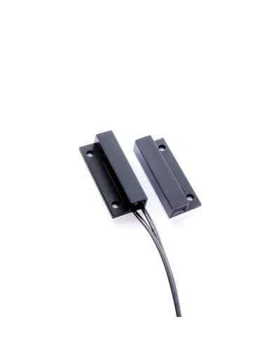 Lipnūs magnetiniai kontaktai (laidai iš šonų, juodi)