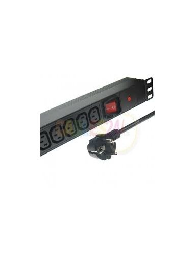 Maitinimo panelė 19'' 8X220V su C13 lizdu