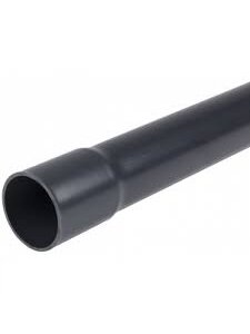 PVC vamzdis juodas 32mm su išplatintu galu 3m (10)